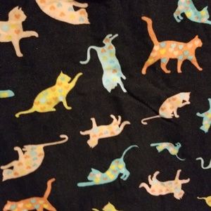 Piphany super soft cat leggings, curvy